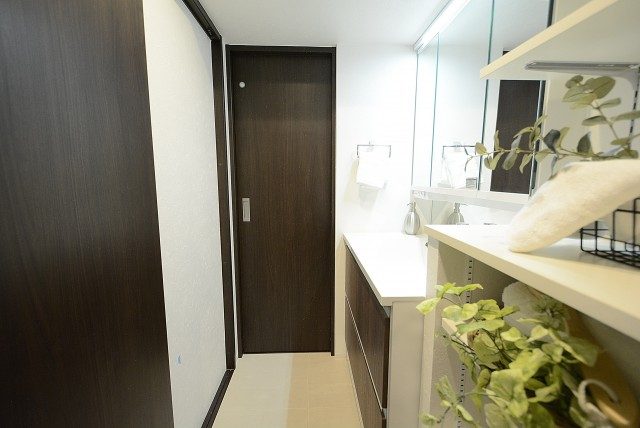 南平台マンション トイレ