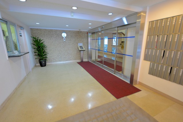 コープ高輪 エントランス