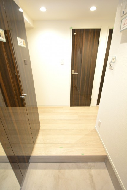 川口アパートメント 玄関