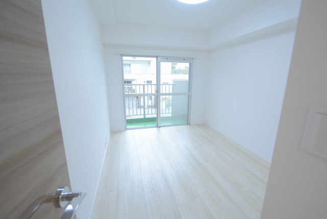 メゾンドール本郷 洋室