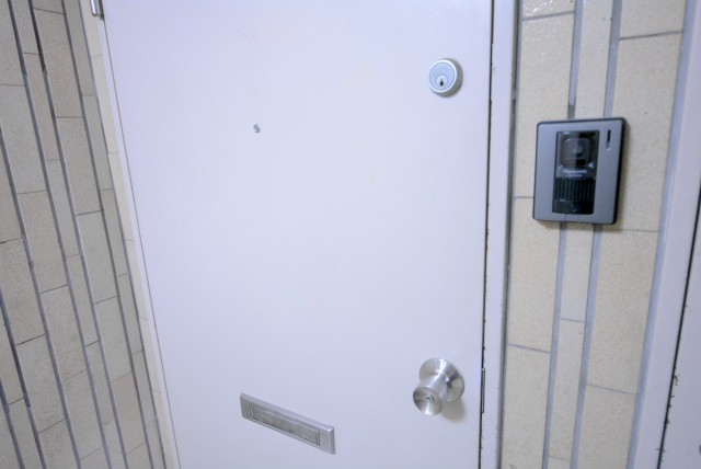 中銀マーブルマンシオン新宿五丁目 玄関