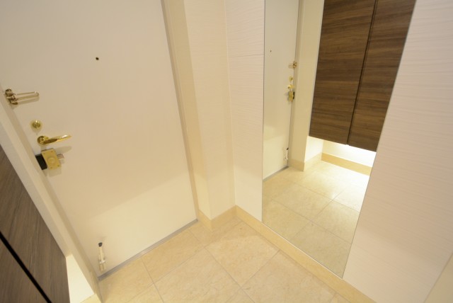 ディアナコート高輪 玄関