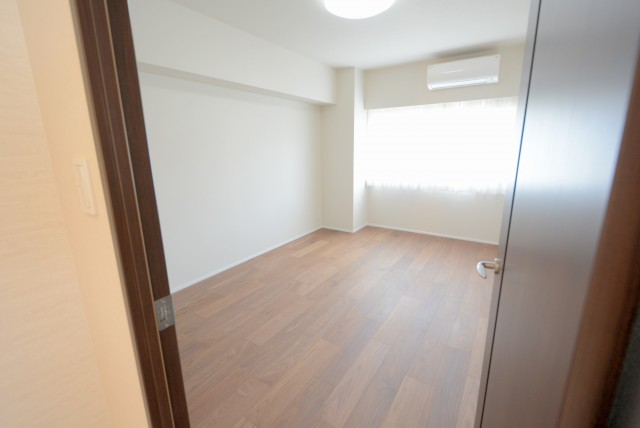 外苑パークホームズ 洋室7