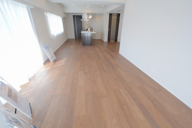 外苑パークホームズ LD