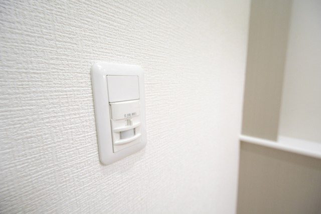 グローリア初穂音羽 玄関