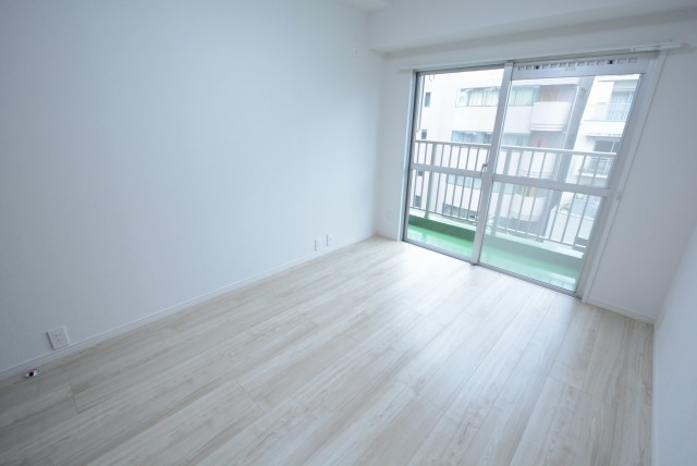 メゾンドール本郷 洋室