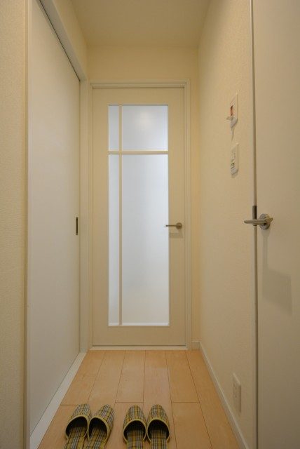 ピロティ五反田 玄関