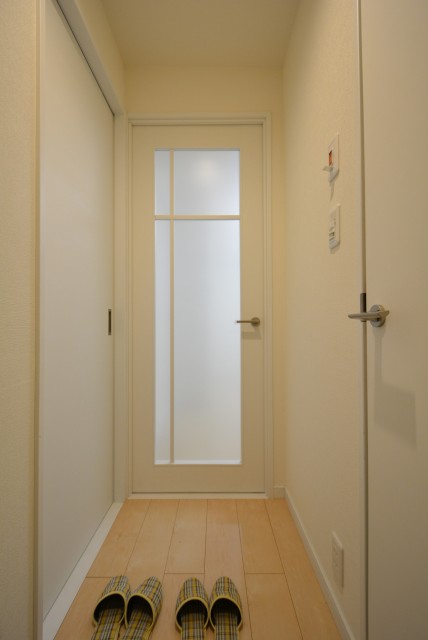 ピロティ五反田 玄関