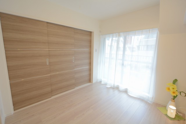 グランドメゾン新宿東 洋室１