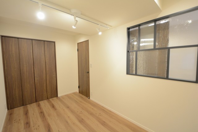 グリーンヒル小石川 洋室1