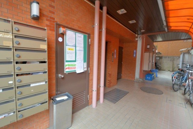 グローリア初穂音羽 エントランス