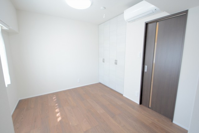 外苑パークホームズ 洋室6_3