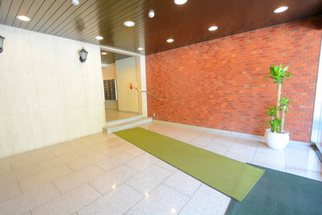 サンビューハイツ渋谷 エントランス