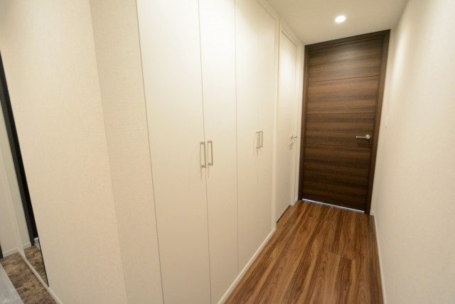 パークコート神宮前 玄関