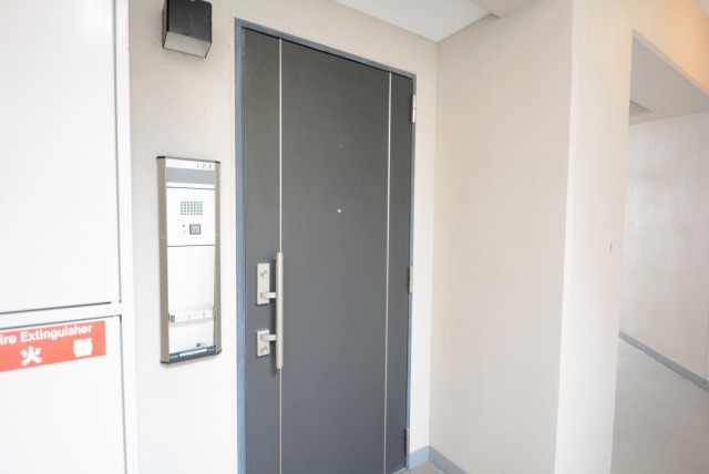 サンウッド新宿戸山フラッツ 玄関