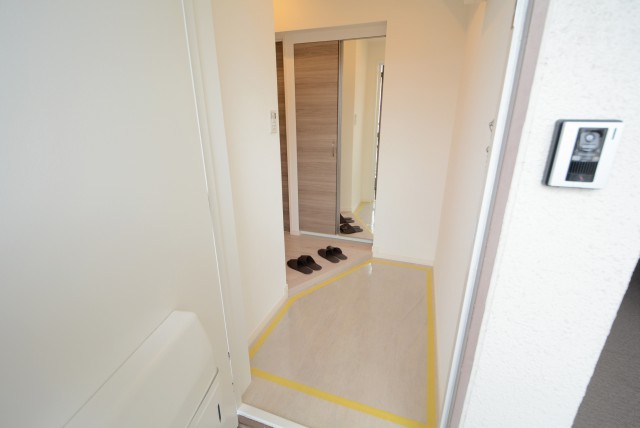 本郷サンハイツ 玄関