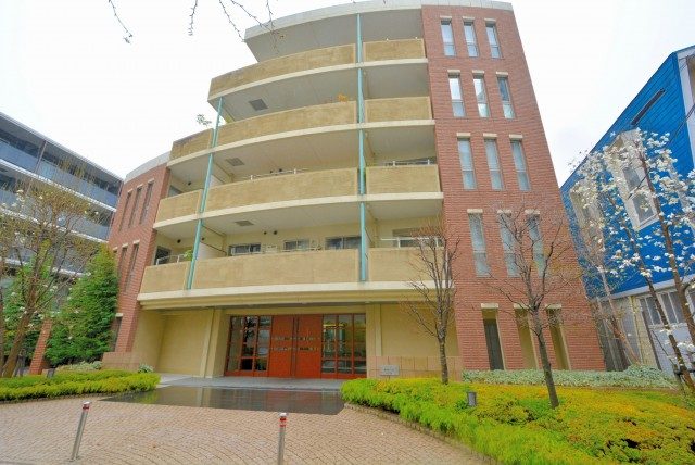 サンウッド新宿戸山フラッツ 外観