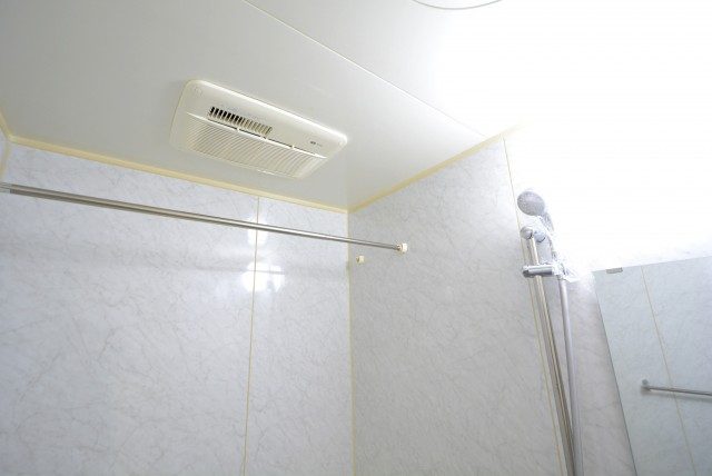 サンウッド新宿戸山フラッツ バス