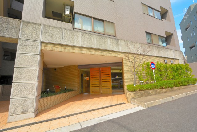 フォルスコート目黒大橋外観