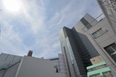 南平台マンション バルコニ^