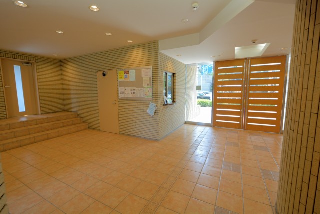 フォルスコート目黒大橋 エントランス