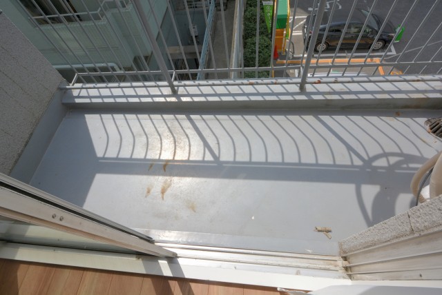 南平台マンション バルコニ^