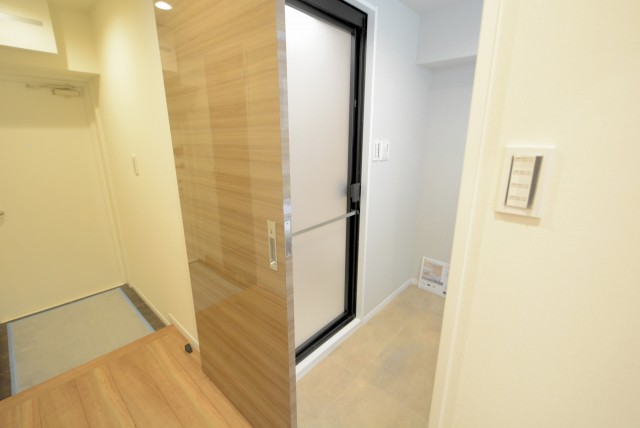 南平台マンション 洗面台