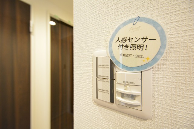 川口アパートメント 玄関