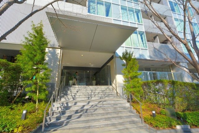 パークコート神宮前 外観