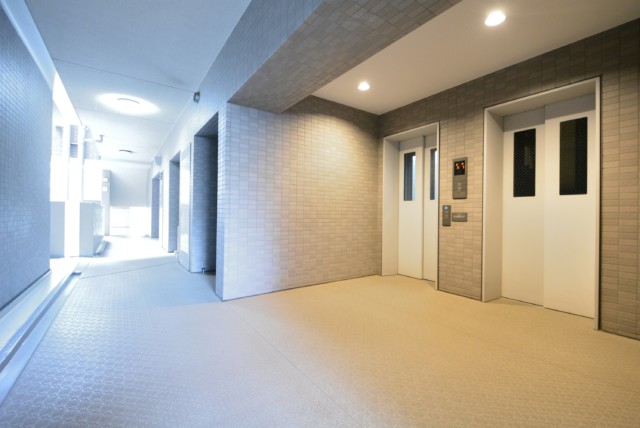 フォルスコート目黒大橋 玄関