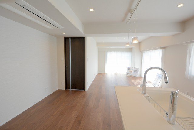 外苑パークホームズ 洋室7