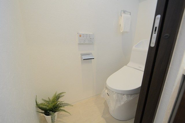 南平台マンション トイレ