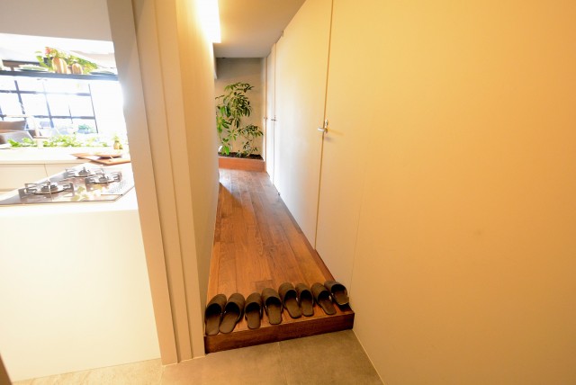 イトーピア渋谷桜ヶ丘 廊下