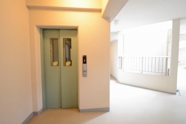 サンウッド新宿戸山フラッツ 外廊下