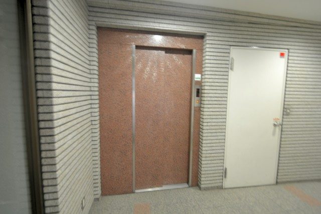 本郷サンハイツ エントランス