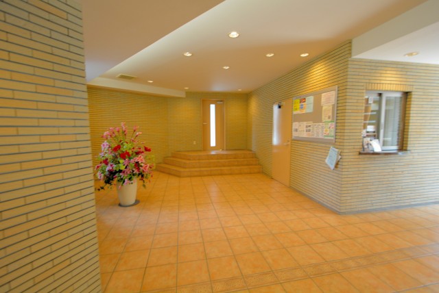 フォルスコート目黒大橋 エントランス