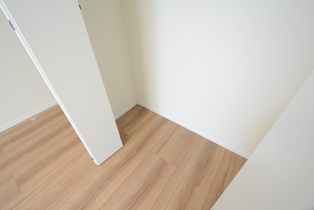 南平台マンション 洋室_5_7