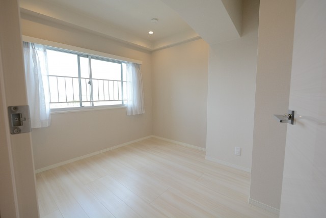 学芸大ハイツ 洋室①