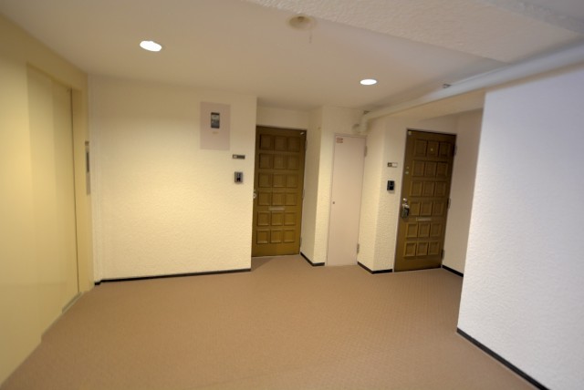 外苑パークホームズ 外廊下