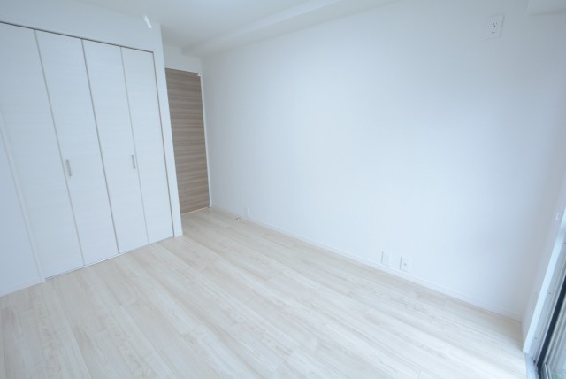 メゾンドール本郷 洋室