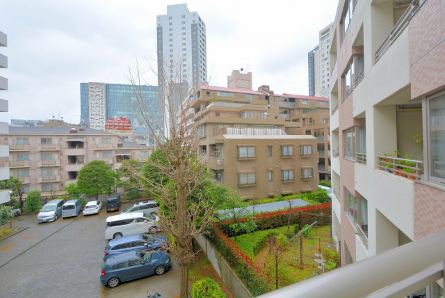 サンウッド新宿戸山フラッツ バルコニー