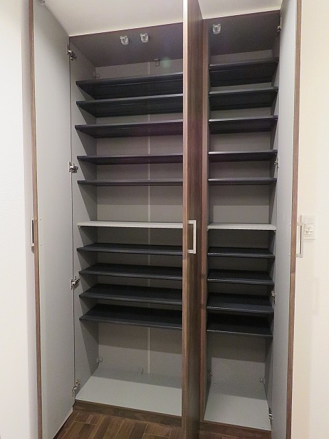 ノア渋谷パートⅡ　シューズBOX