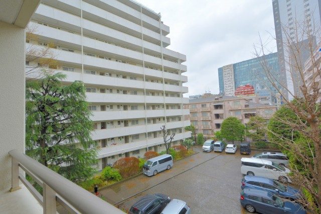 サンウッド新宿戸山フラッツ バルコニー