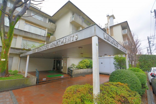 川口アパートメント 外観