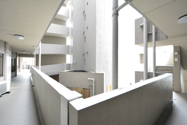 フォルスコート目黒大橋 玄関