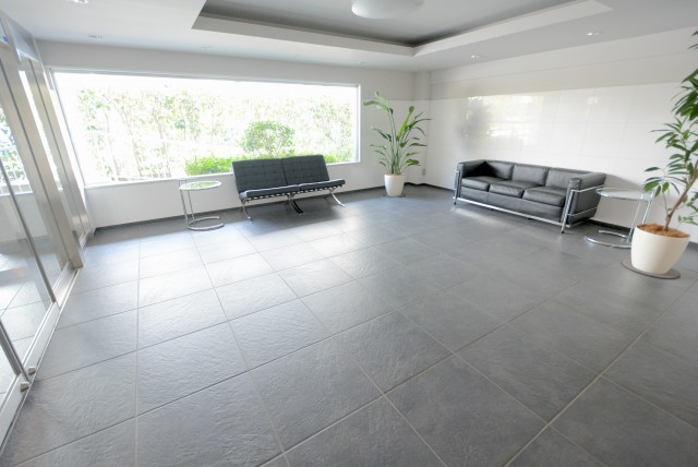 南平台マンション エントランス