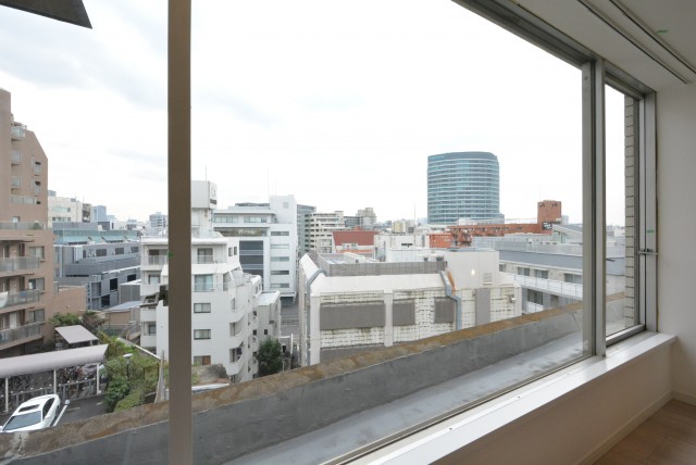 川口アパートメント LDK