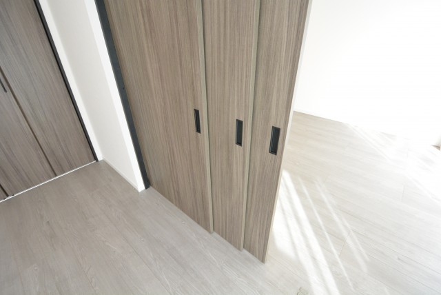 メゾンドール本郷 LDK+洋室2