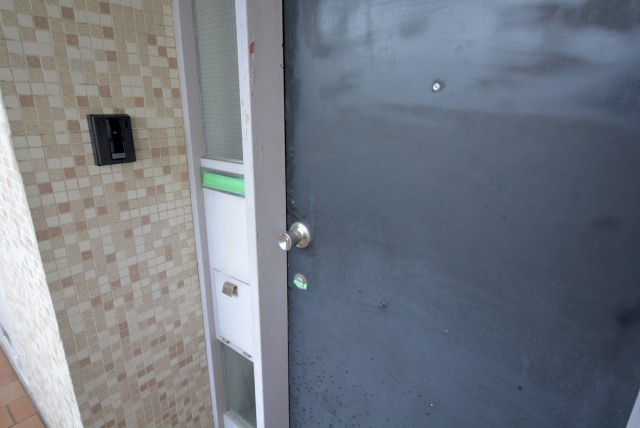 川口アパートメント 玄関