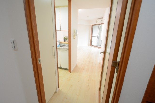 サンウッド新宿戸山フラッツ LD